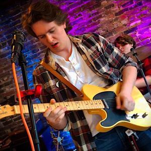 Meet your Posher, Jackson